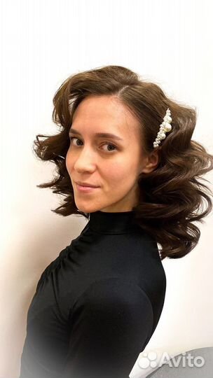 Стилист по прическам