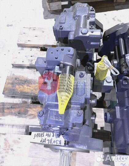 Гидравлический насос Kobelco SK210-8 YN10V00036F2