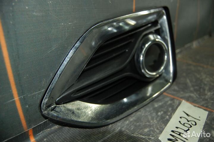 Накладка фары птф правой - Hyundai Solaris 2