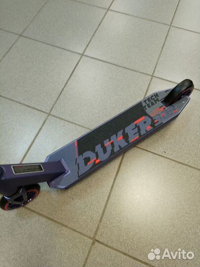 Трюковой самокат DukeR 303
