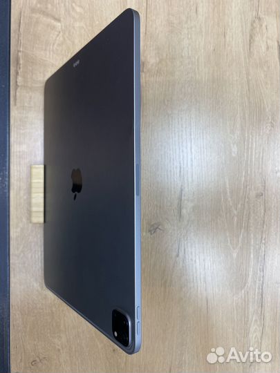 M2 iPad Pro (6th Gen) 12.9 256GB Wi-Fi Space Gray