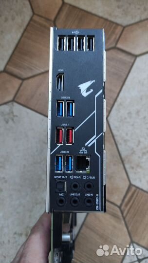 Gigabyte Aorus Elite z390