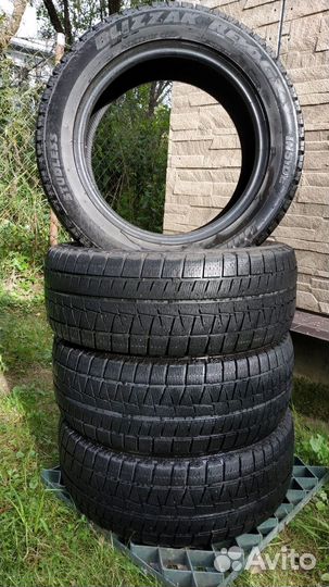 Bridgestone Blizzak Revo GZ 215/55 R16 93S