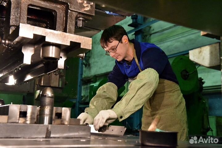 Штамповщик Вахта