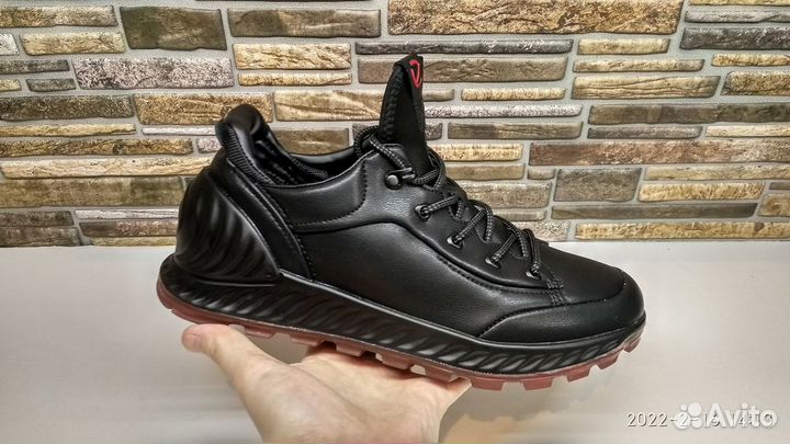 Кроссовки ecco