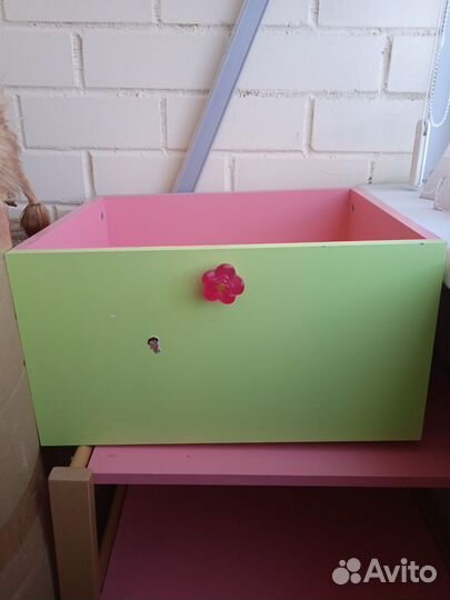 Комплект детской мебели бу
