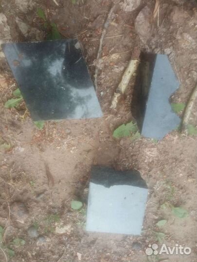 3 куска мрамора