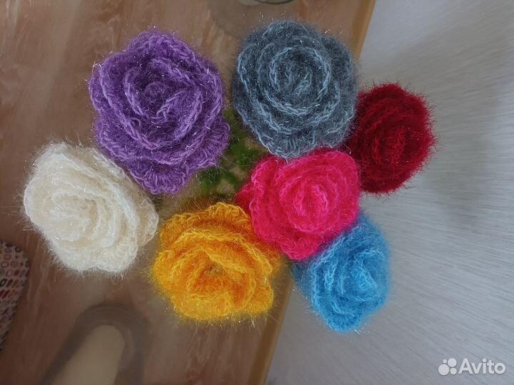 Вязаные розы,месяц назад заказывала мастерице