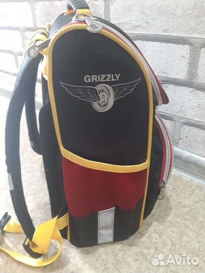 Ранец, портфель школьный grizzly