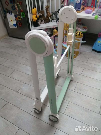 Стульчик для кормления happy baby