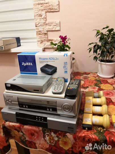 Ресивер Dream multimedia Dm500-S; Strong SRT-4450+