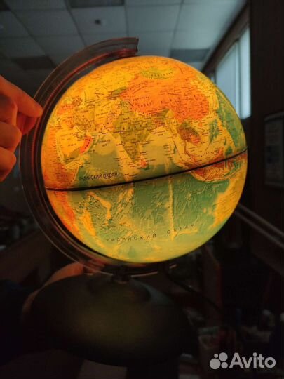 Глобус с подсветкой