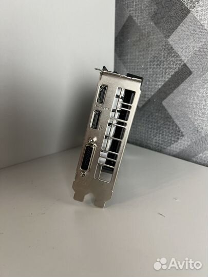 MSI GeForce GTX 1650 ventus XS 4G OCV1 как новая