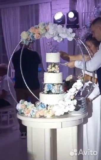 Подставка для свадебного торта аренда