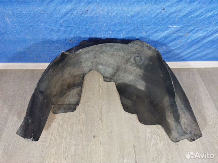 Подкрылок задний правый BMW 7er F01 F02 08-15