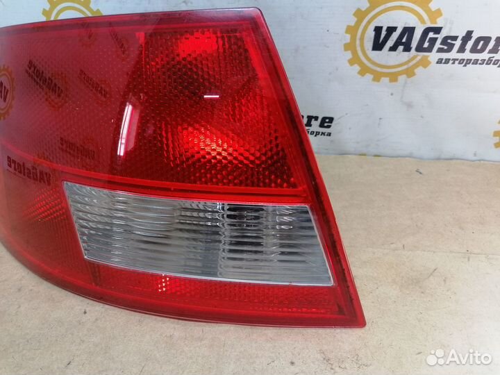 Фонарь задний левый Audi A4 B6 Cabrio 2005