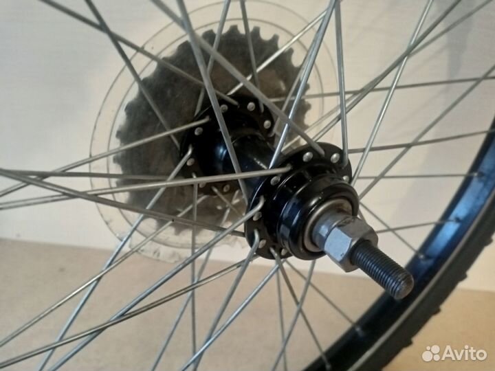 Колесо заднее в сборе 24