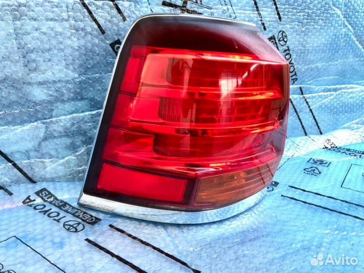 Фонарь в крыло задний левый Lexus Lx 570 2007-2011