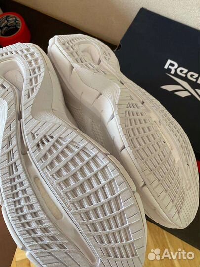 Мужские кроссовки reebok zig kinetica