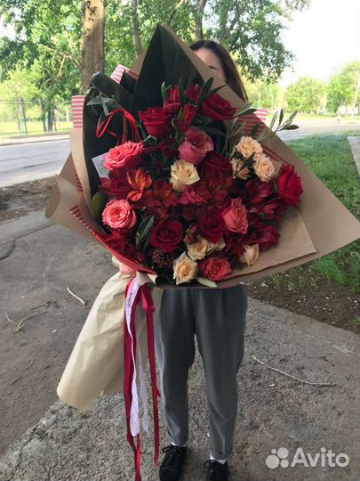 Букет гигант премиум микс цветы доставка