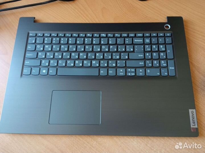Топкейс с клавиатурой Lenovo V17