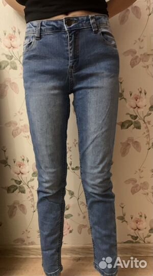 Джинсы для девочки