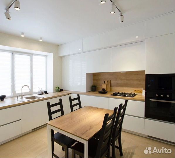 Кухня белый глянец