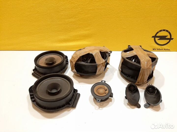 Акустические колонки Opel Astra J Gtc Gts