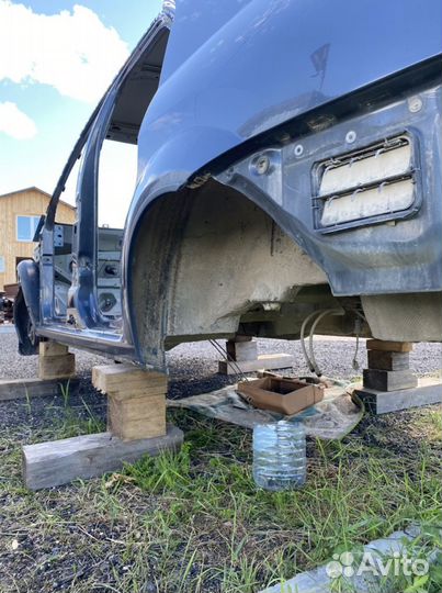 Крыло заднее Renault Logan 1