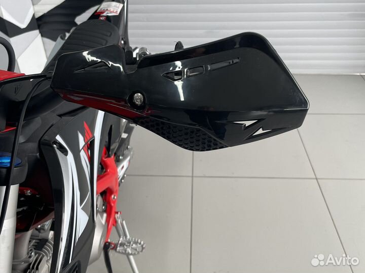 Питбайк Apollo RFZ Thunder 125 17/14