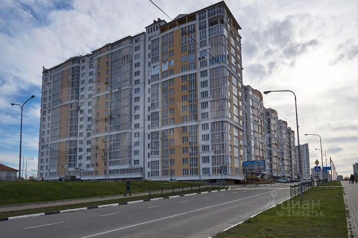Квартира-студия, 37 м², 1/16 эт.