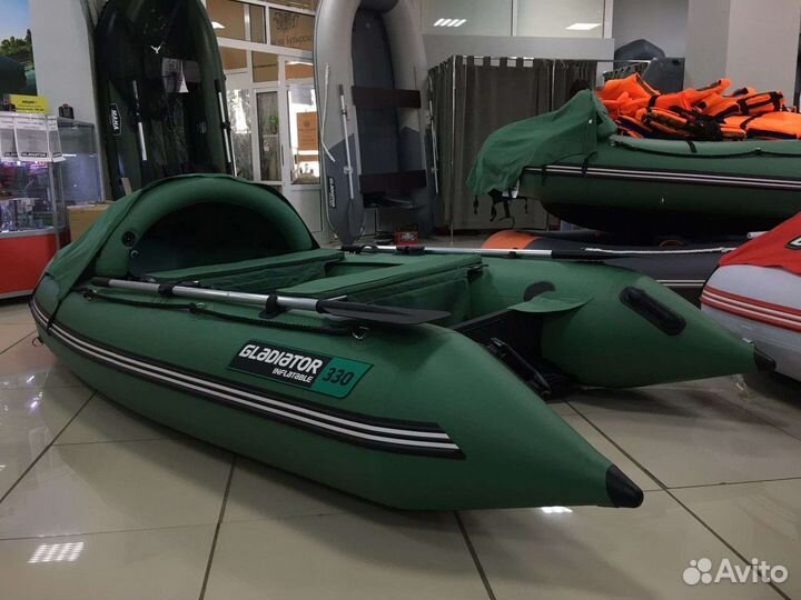 Лодка пвх Gladiator E330 Pro зеленая
