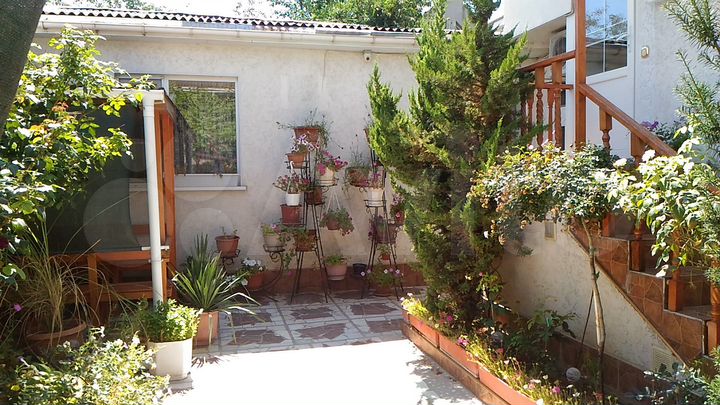 Дом 45 м² на участке 4 сот.