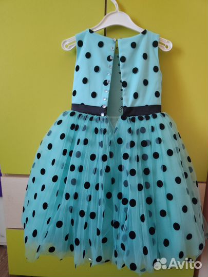 Нарядное платье для девочки