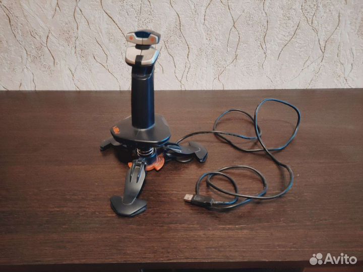 Джойстик saitek ST90