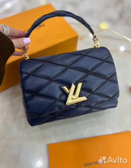 Сумка Louis VuittonThe Go-14