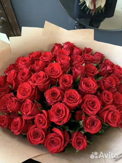 Букет из красных роз 51 шт