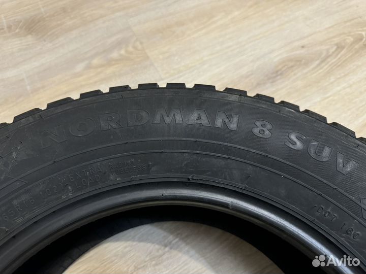 Ikon Tyres Nordman 8 SUV 215/65 R16 102T