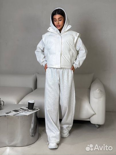 Костюс тройка Корея