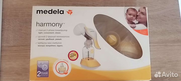 Молокоотсос medela ручной