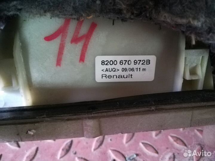 Кулиса МКПП Рено Логан