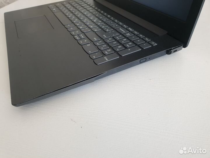 Ультрабук Lenovo Full Hd
