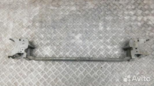 Усилитель бампера передний (кронштейн) renault lag