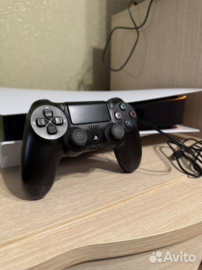 Геймпад Sony DualShock 4 V2