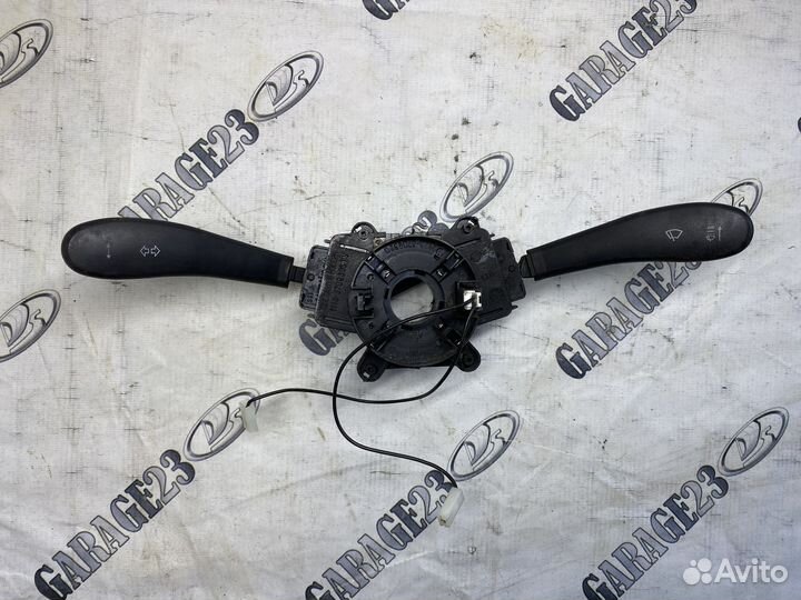 Переключатель подрулевой Chevrolet Niva