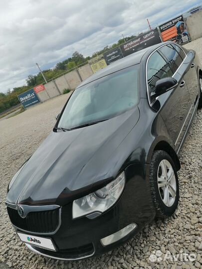 Skoda Superb, 2011