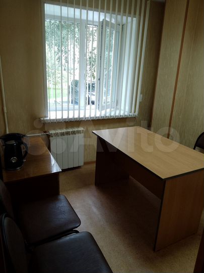 Аренда места в офисе адвокату, юристу