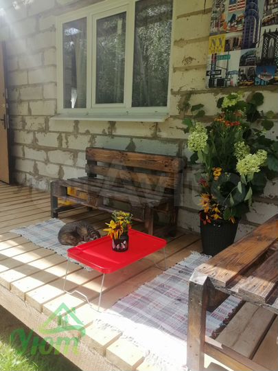 Дом 275 м² на участке 8 сот.