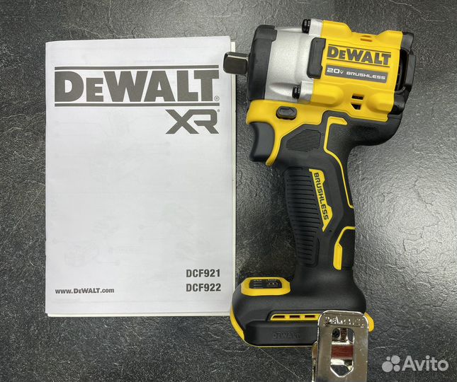 Гайковерт аккумуляторный ударный dewalt DCF922N