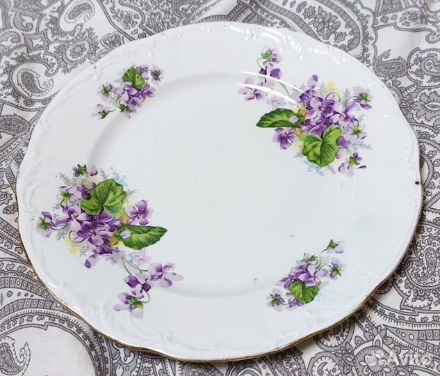 Винтажная тарелка М.С.Кузнецова в Будах. 1894-1917